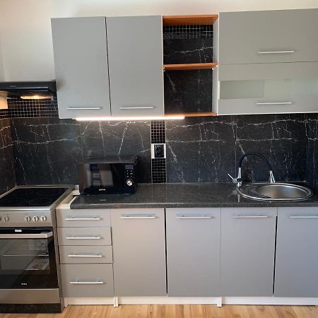 Apartmany City 2 Ostrava Buitenkant foto