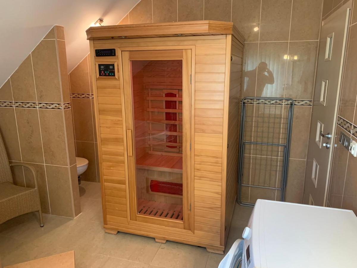 Apartmany City 2 Ostrava Buitenkant foto